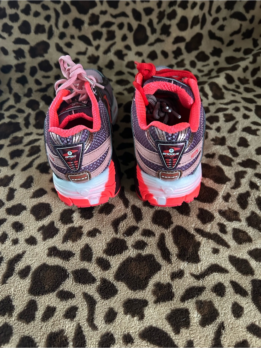 Brooks Women’s Athletic Shoes in Pink and Red Accent - Picture 6 of 9